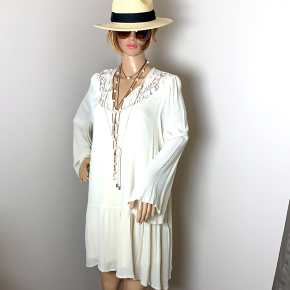 entro Dresses & Skirts - NWOT Entro Boho Cream Dress